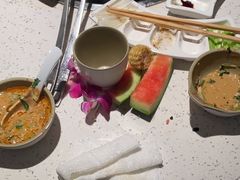 -三人行骨头王火锅(长寿店)