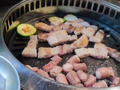 -香猪坊韩国烤肉专属门店(魏公村店)