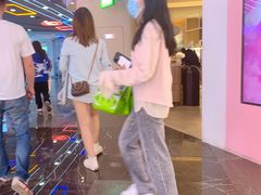 -奈雪的茶(湖滨银泰in77C区PRO店)