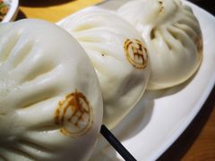 -馋笼小食堂-青岛大虾包(繁花里店)