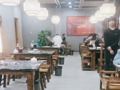 -小牛家村·贵州黄牛肉火锅(梦想小镇二分店)