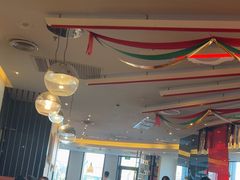 -必胜客(绿地新都会店)