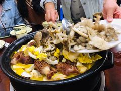 -菌之家·专业纯野生菌火锅·特色炒菌