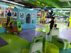 -欢乐陶陶儿童主题乐园(龙岗店)