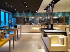 -上海龙之梦万丽酒店