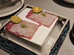 雪花裹虾滑-左庭右院鲜牛肉火锅黑金店(陆家嘴中心店)