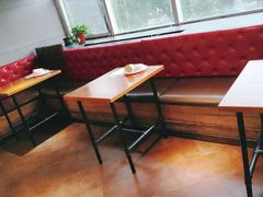 卡座-比格比萨自助(花园路店)