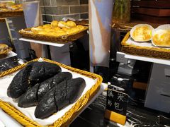 -三英温泉度假酒店-自助餐厅