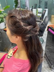 -Coo Hair salon