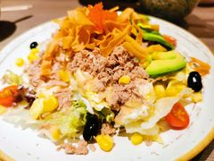 金枪鱼牛油果沙拉-炙柒Sekinana·精致料理 烧鸟·铁板烧(海上世界店)