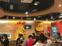 -呷哺呷哺(新世界百货望京店)