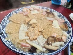 三鲜锅巴-北大地皖峰饭馆