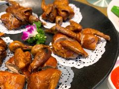 妙龄乳鸽-香山家宴