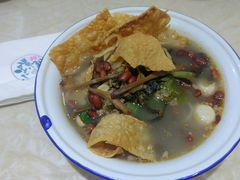 -丽丽三鲜螺蛳粉(田林路店)