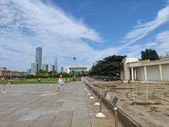 -大连人民广场