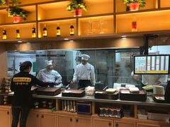 -南城香·饭香串香馄饨香(赵公口店)