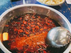 传统锅底-马路边边串串香(双井直营店)