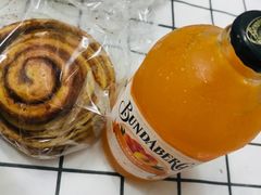 -山下面包坊(湖滨店)