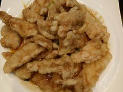 -老码头黑皮肘子锅包肉熏酱水饺(文政街店)