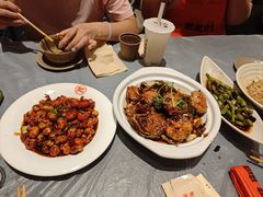 -肥肥虾庄·金牌油焖大虾(杨园滨江时代walk店)
