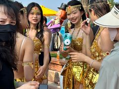 -欢乐水魔方水世界