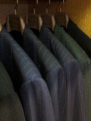 -胤一红帮手工西服定制(日湖店)