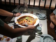 -卢大鲜鱼头捞饭(美利广场店)