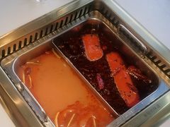 -洪焱重庆老火锅(万福花园店)