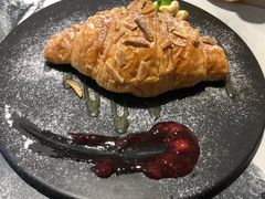 蜂蜜可颂-瞄一喵猫咖(格力海岸店)