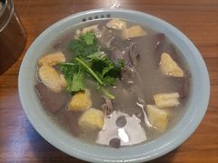 鸭血粉丝汤-金原鸭血粉丝汤·汤包·脆皮烤鸭(南京博物院店)