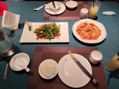 -孔雀裡融合餐厅
