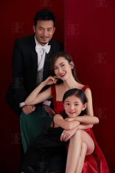 点击看大图 -亲亲宝贝艾尔莎亲子摄影会馆(中华路店)