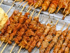 -卞二小串·鹤岗烧烤·坑烤(永定路店)