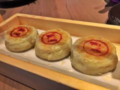 鲜肉月饼-香园茶社·金陵小灶(老门东店)