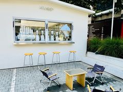 -HUGS coffee(东区店)