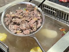 -牛里牛气· 榴莲海鲜鲜牛肉自助火锅·烤肉(横岗店)
