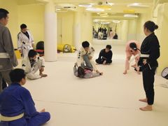 -勇气斑马·巴西柔术&跆拳道(浦东三林店)
