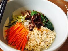 -云海肴·汽锅鸡·云南菜(天山百盛优客店)