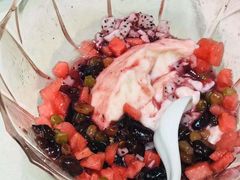 水果豆花-鑫巴蜀小镇 · 水煮鱼专研店(玉桥店)