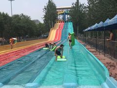 -欢乐水魔方水世界