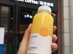 橙汁-瑞幸咖啡(118广场店)