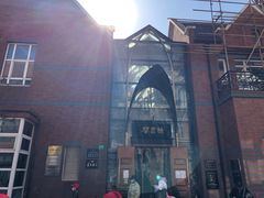 -钟书阁(松江泰晤士小镇店)