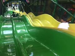 -蒙特利亲子乐园