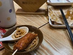 -魔都三兄弟酸辣粉·蘸卤炸串(虹桥万科店)