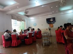 -兴隆华侨农场