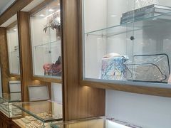 -品真阁华夏典当行(四通桥店)