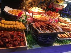 -海吃海喝海鲜烤肉餐厅