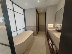 -锦州中央大街希尔顿花园酒店