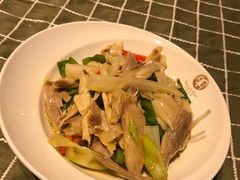 -巴扎美食·新疆菜·西域歌舞表演餐厅(新疆大厦店)