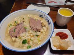 普通羊肉泡馍-老兰家传统烧烤炒菜泡馍(小南门店)